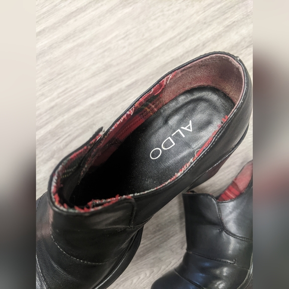 ALDO 90's chunky platform boots - Picture 2 of 5